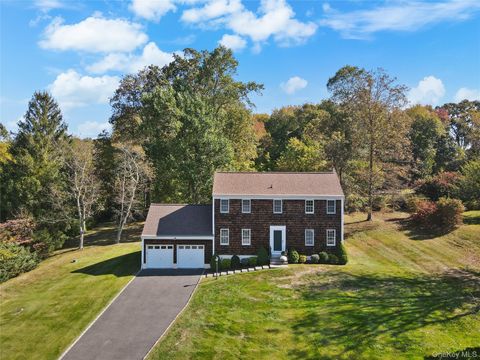 27 Sunset Drive North Salem NY 10560
