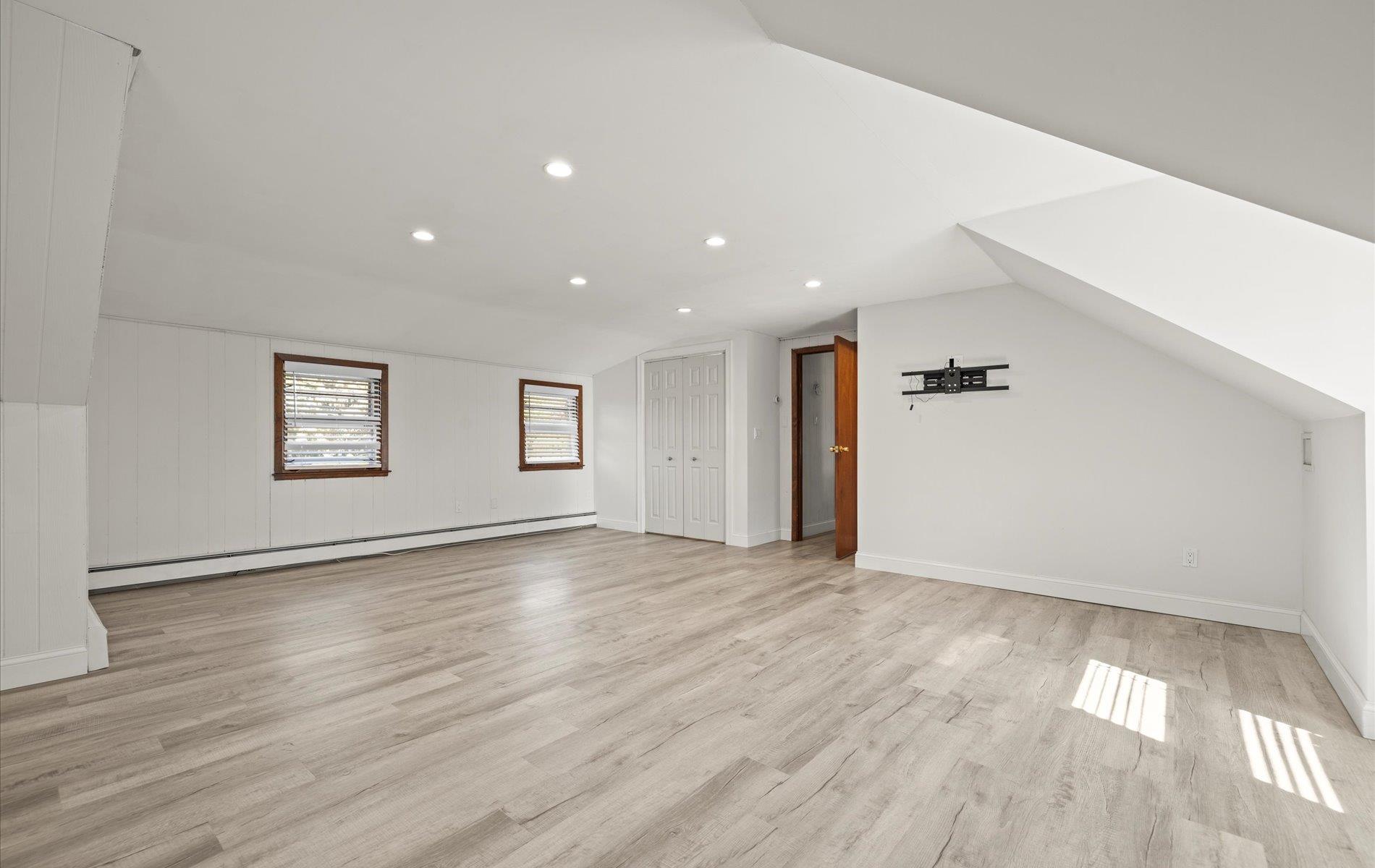 6 Farview Avenue, Bayville, New York image 26