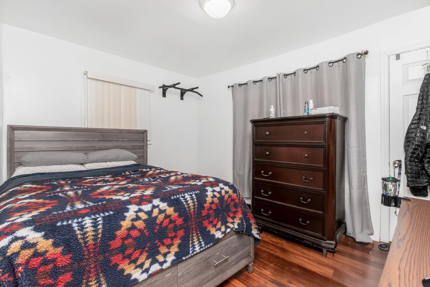 58 Ridgewood Avenue, Yonkers, New York image 11