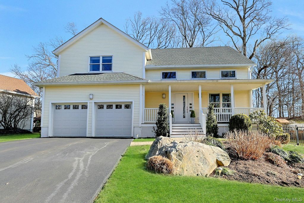 Photo of 21 Candlewood Court, Briarcliff Manor, NY 10510 (MLS # 954099)