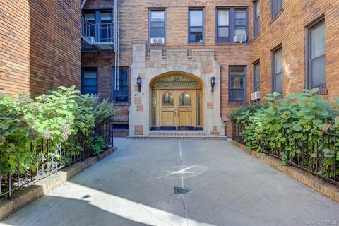 Photo of 41-41 41 Street #1G, Sunnyside, NY 11104 (MLS # 923079)