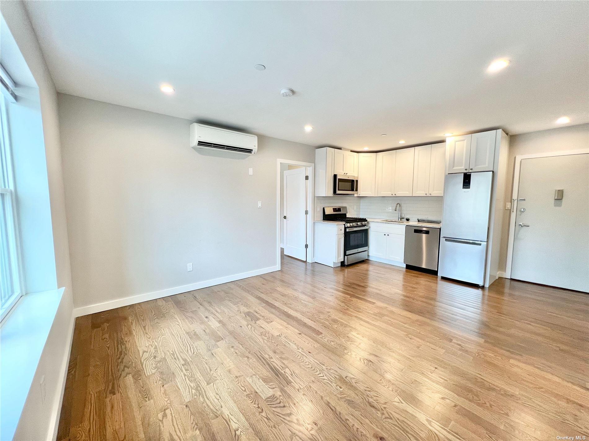 56-75 136th Street #2A, Flushing, New York image 2