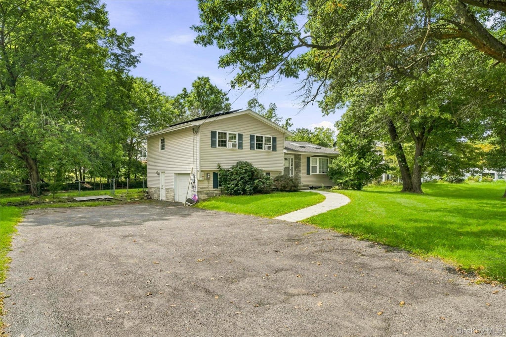 Photo of 115 E Main Street, Washingtonville, NY 10992 (MLS # 1050484)
