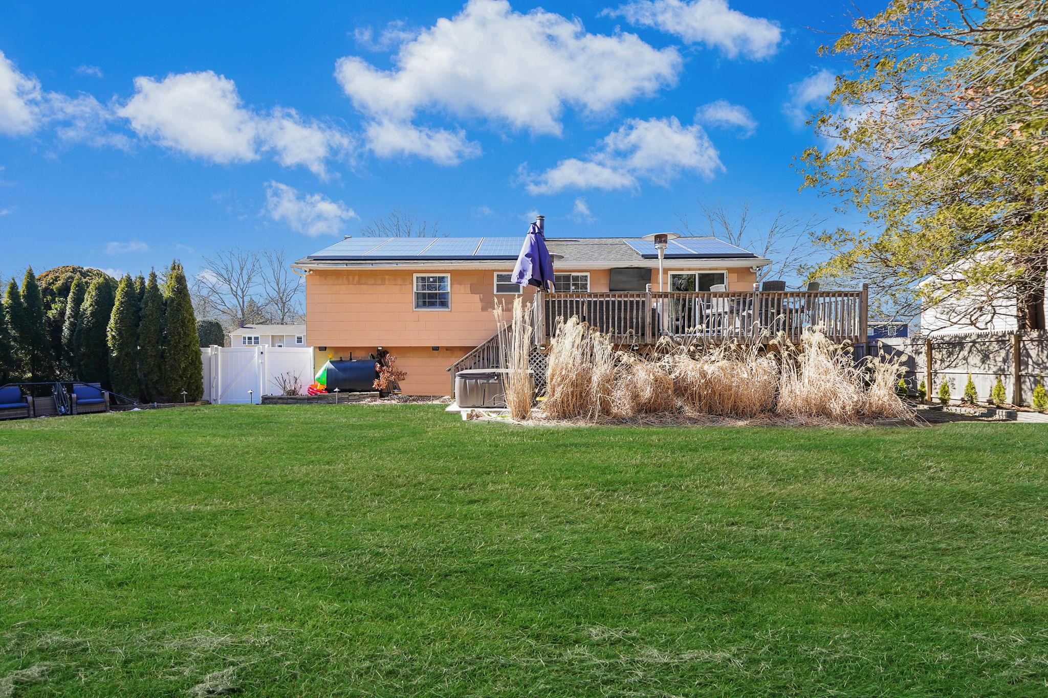9 Sandy Hollow Lane, Ridge, New York image 31