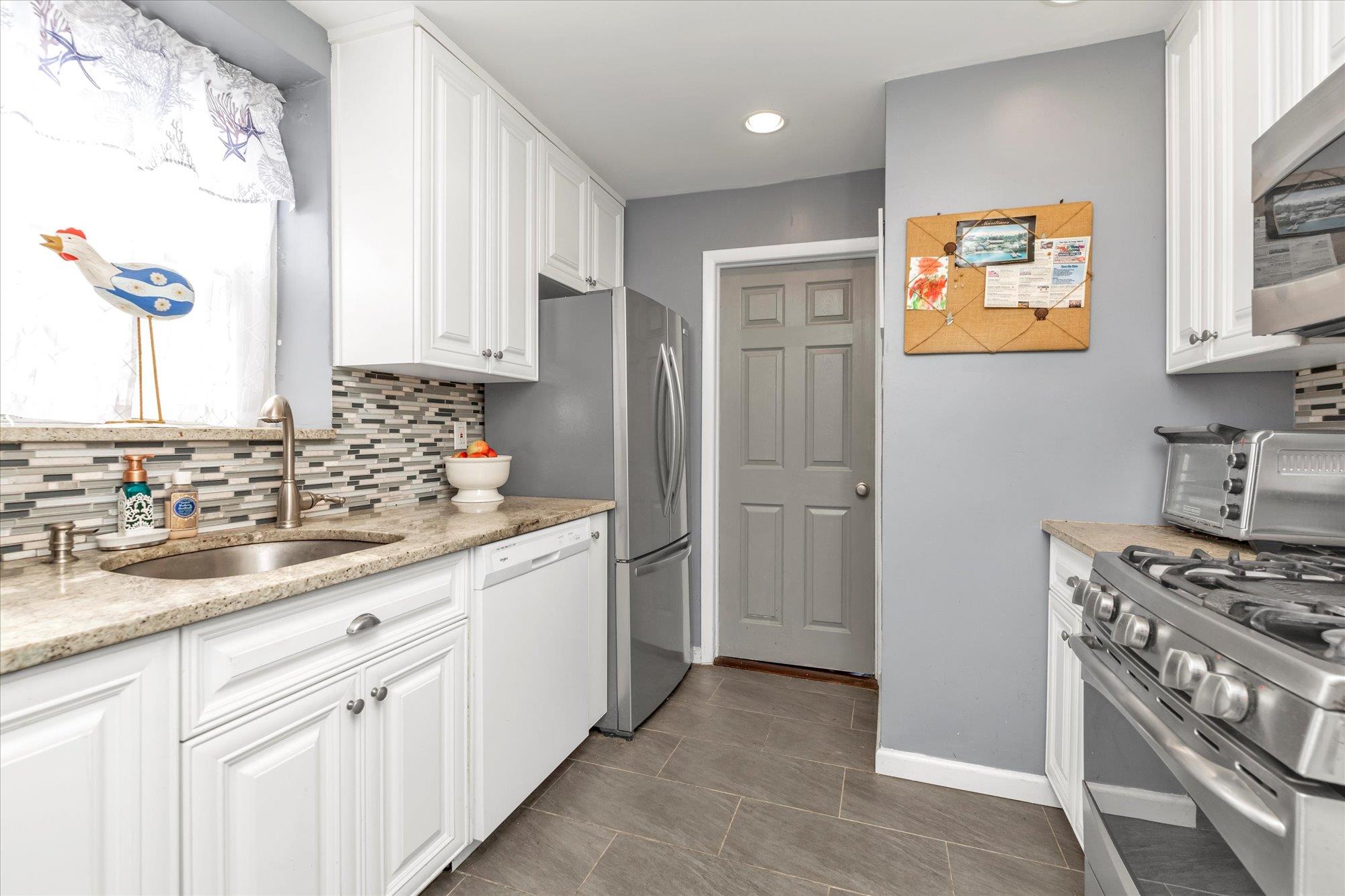 333 E Broadway #1D, Long Beach, New York image 9