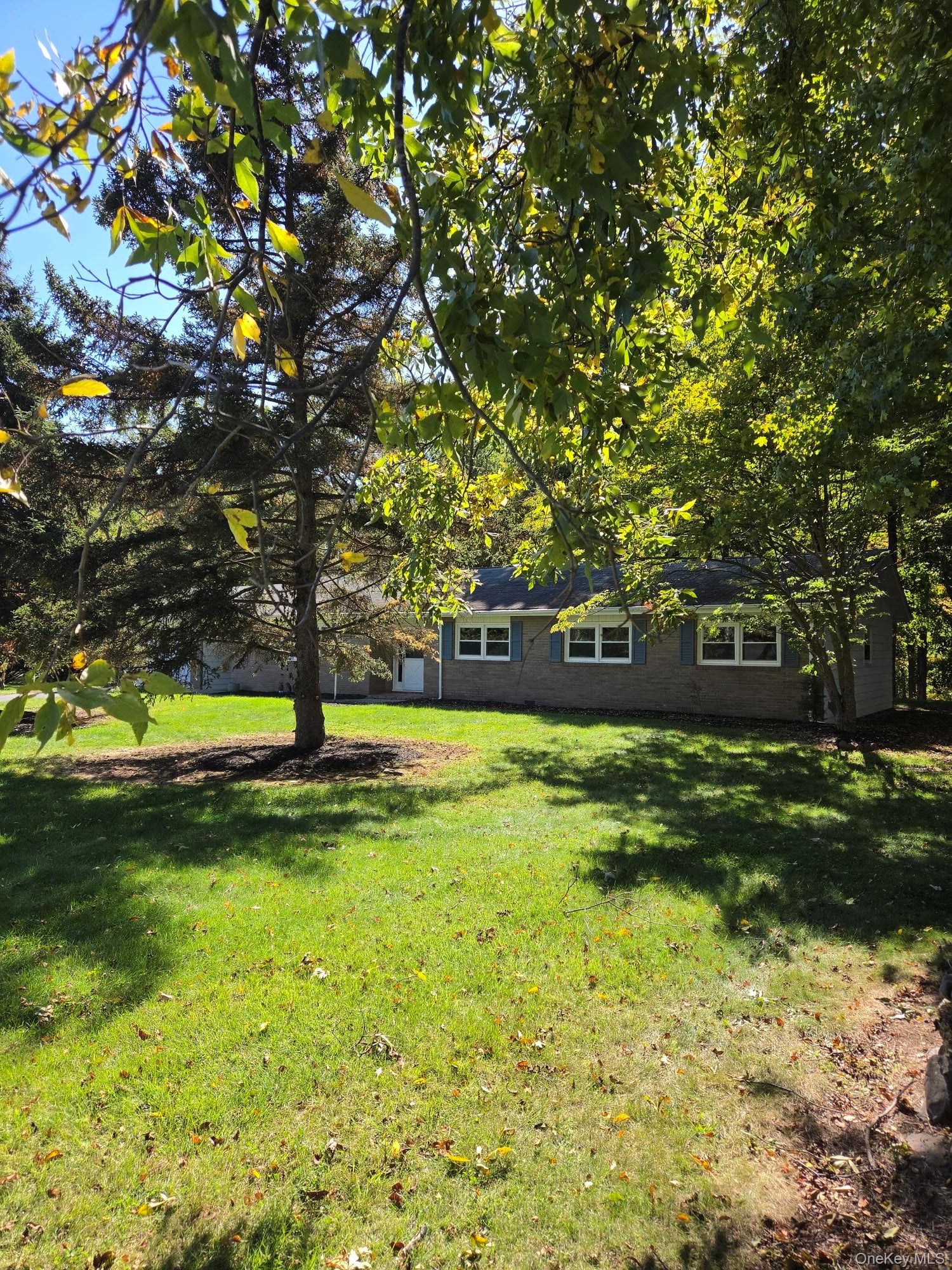 17 Nanuwitt Lane