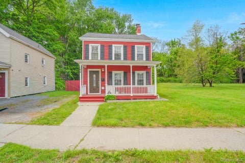 Photo of 194 Smith Street, Poughkeepsie, NY 12601 (MLS # 1029760)