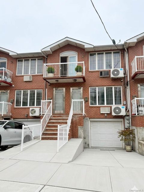 Multifamily For Sale - 1831 121st Street<br/> College Point, NY 11356