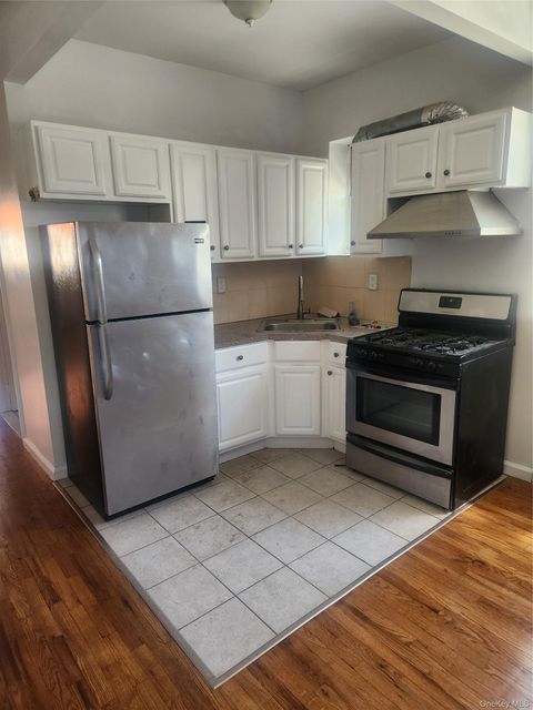 Multifamily For Rent - 448 Ashford Street #2ND FLOOR<br/> Brooklyn, NY 11207