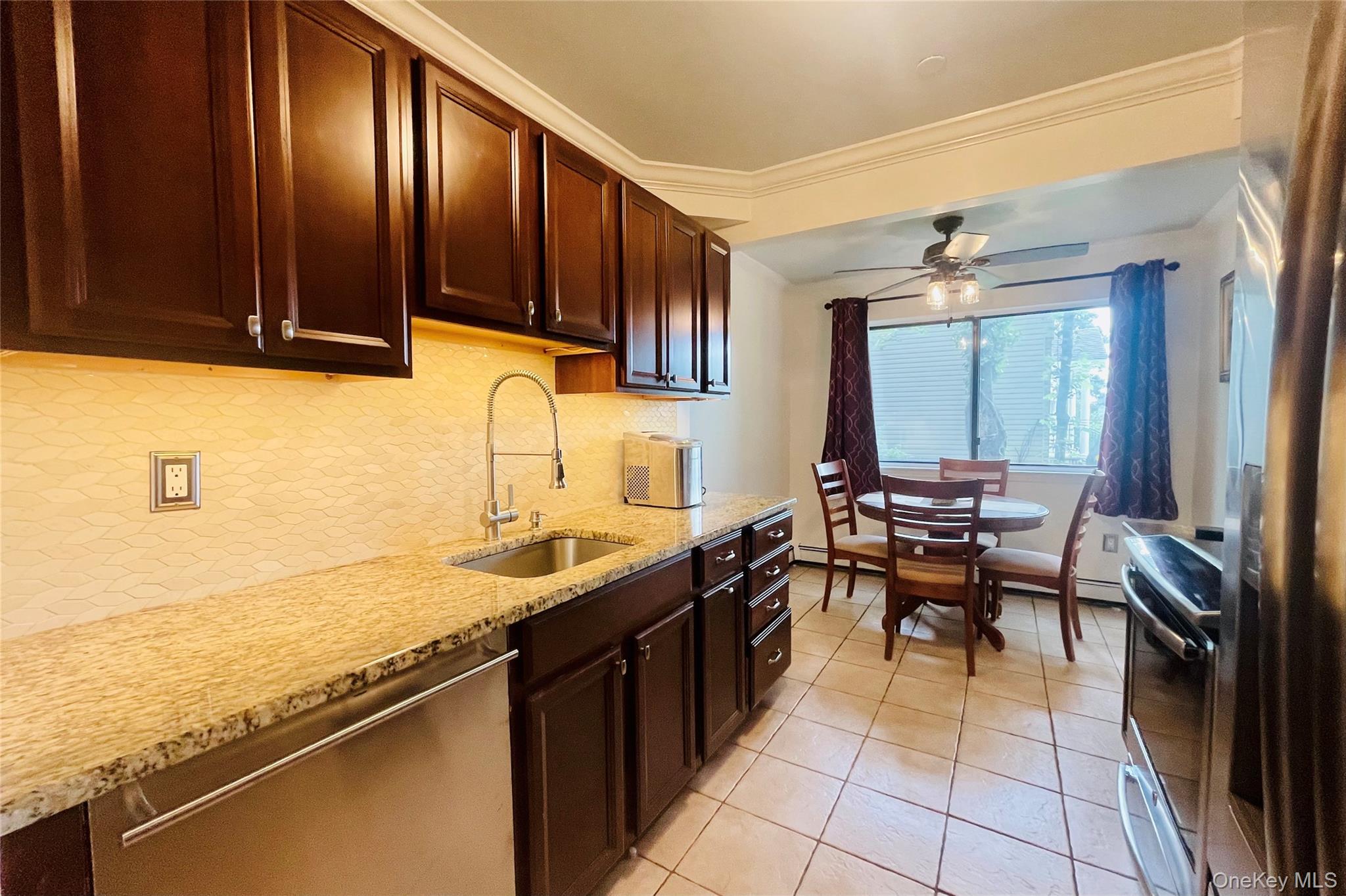 50 Dekalb Avenue S1