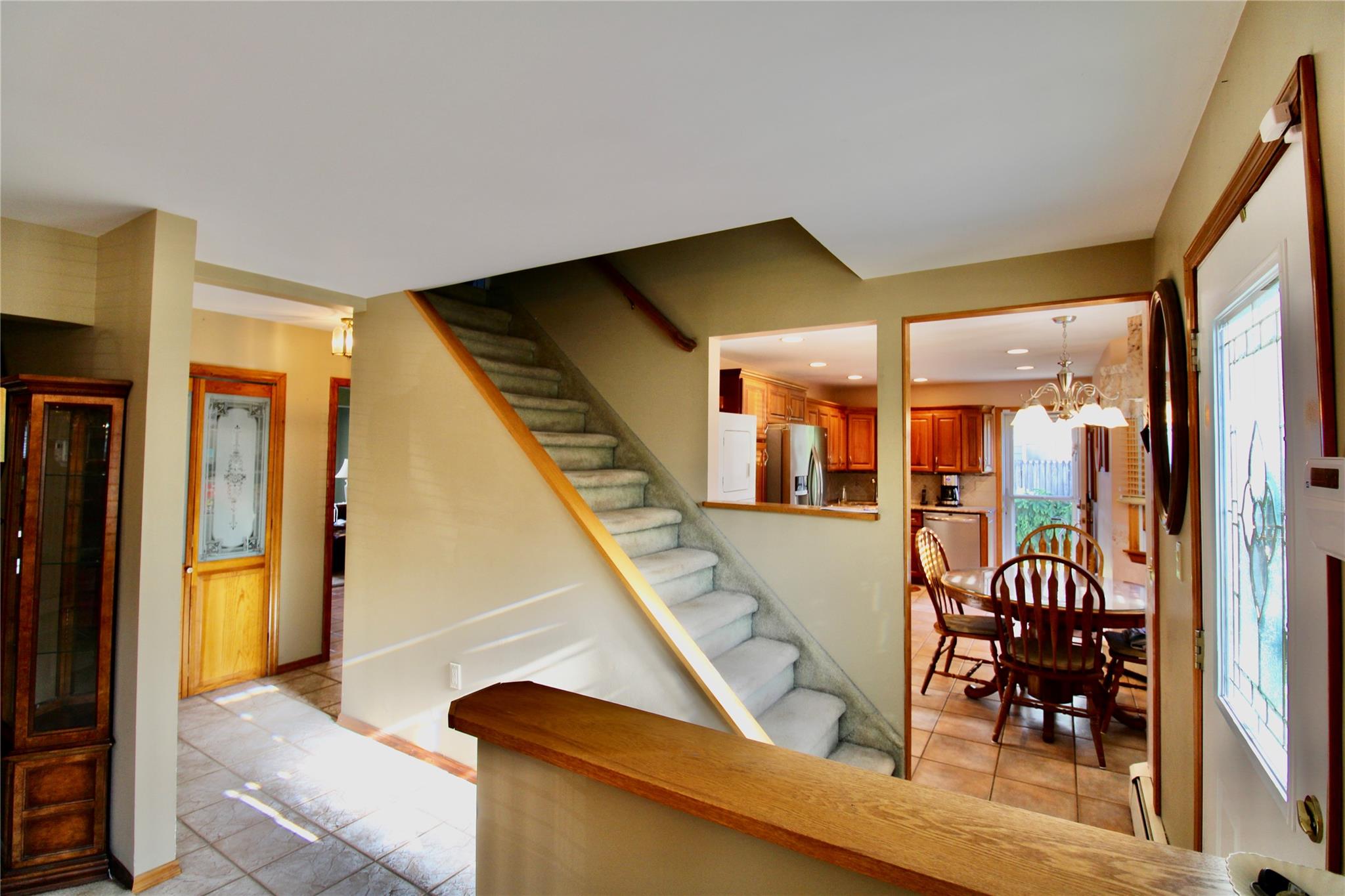 33 Farm Ln, Levittown, New York image 9