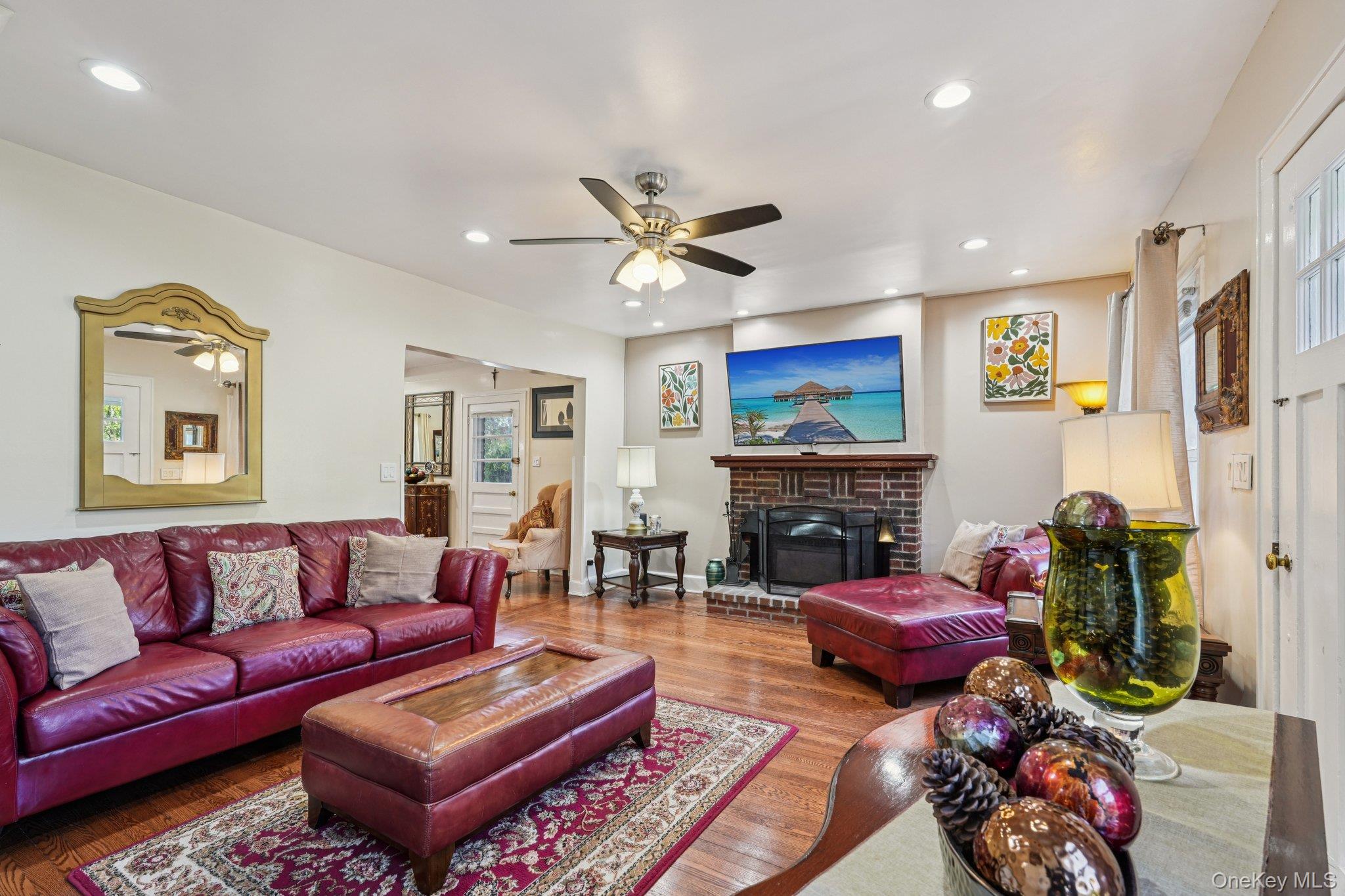 194 Valentine Street