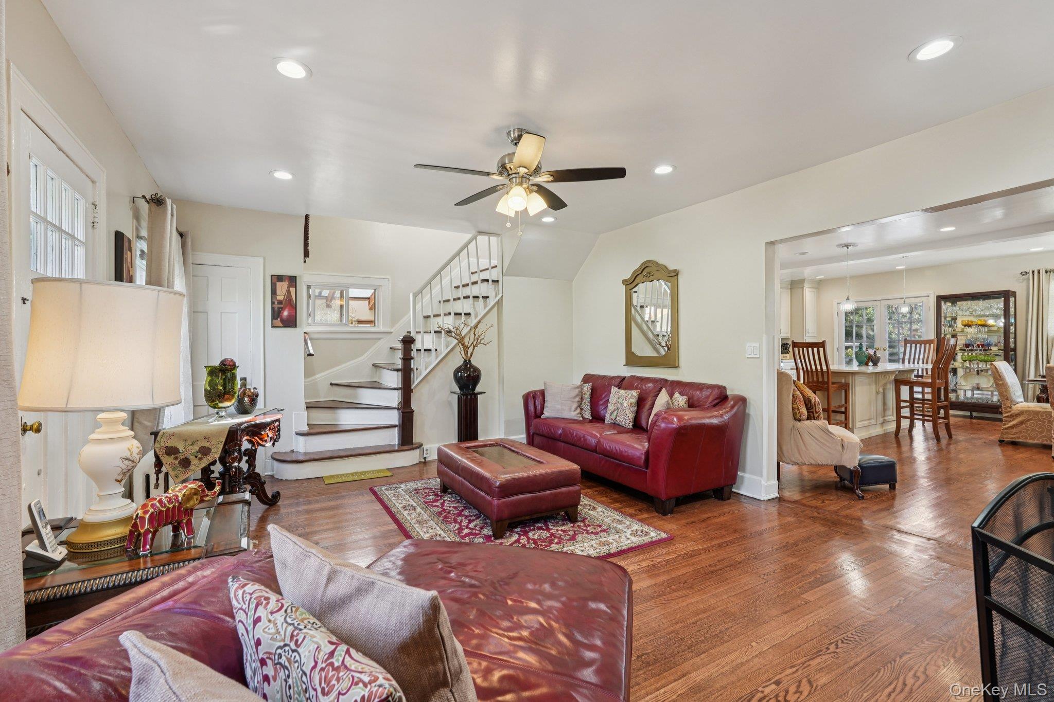 194 Valentine Street