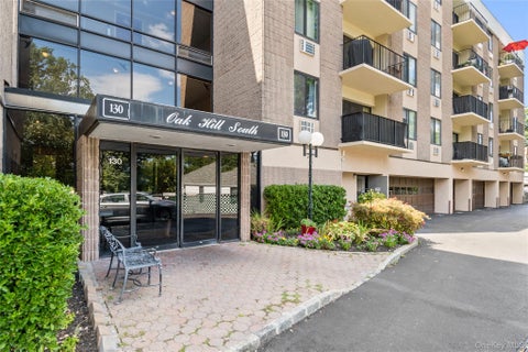 Condo For Sale - 130 Colonial Parkway #4D<br/> Yonkers, NY 10710