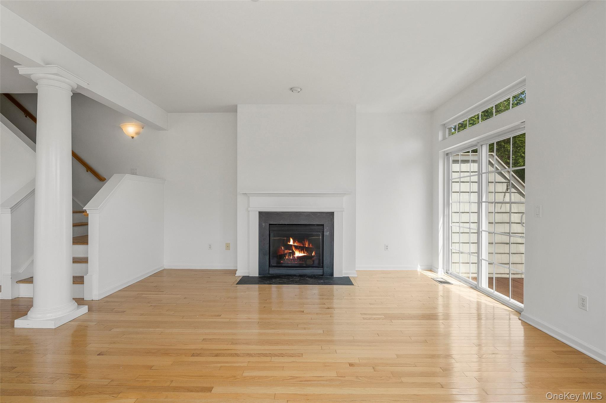 Poughkeepsie, New York 12601, United States, 2 Bedrooms Bedrooms, ,3 BathroomsBathrooms,Residential,Active,193838