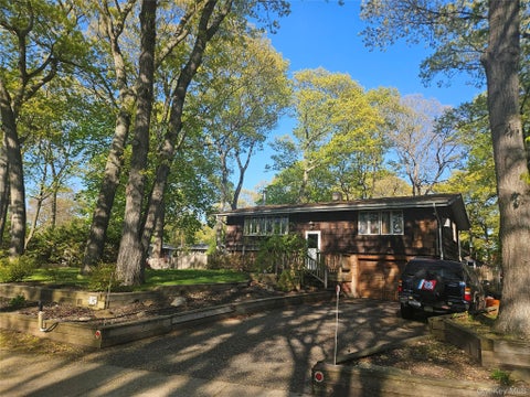 Homes For Sale - 45 Deepdale Drive<br/> Commack, NY 11725