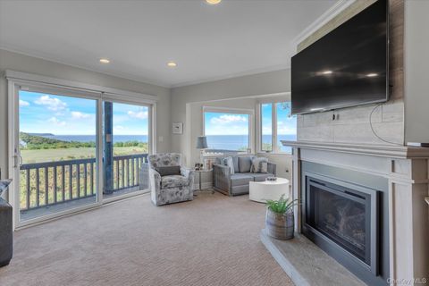 517 Fox Hill Drive Baiting Hollow NY 11933