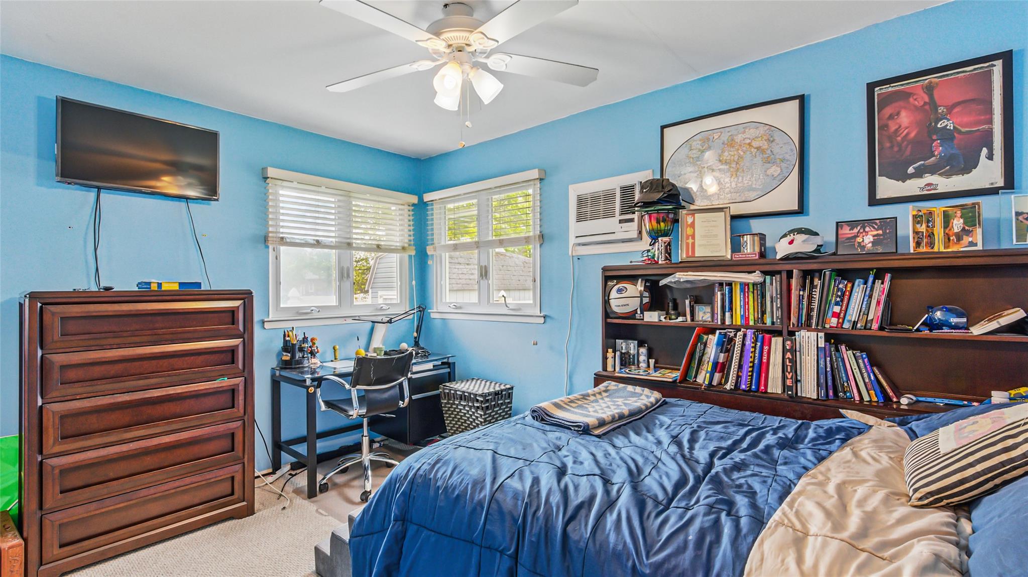 70 Pennwood Drive, Mastic Beach, New York image 12
