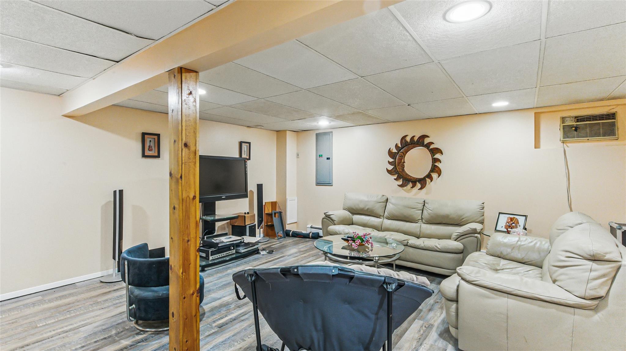 70 Pennwood Drive, Mastic Beach, New York image 18