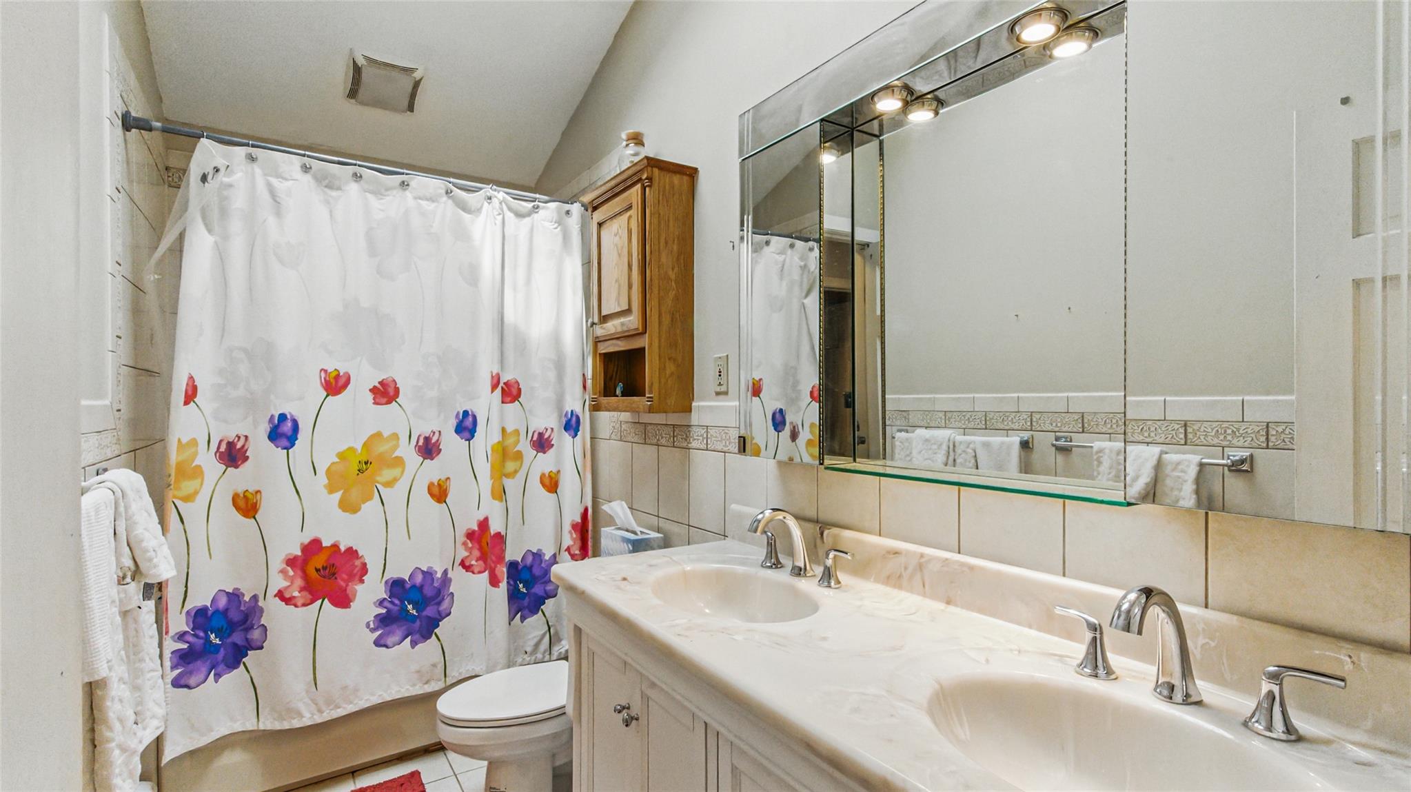 70 Pennwood Drive, Mastic Beach, New York image 15