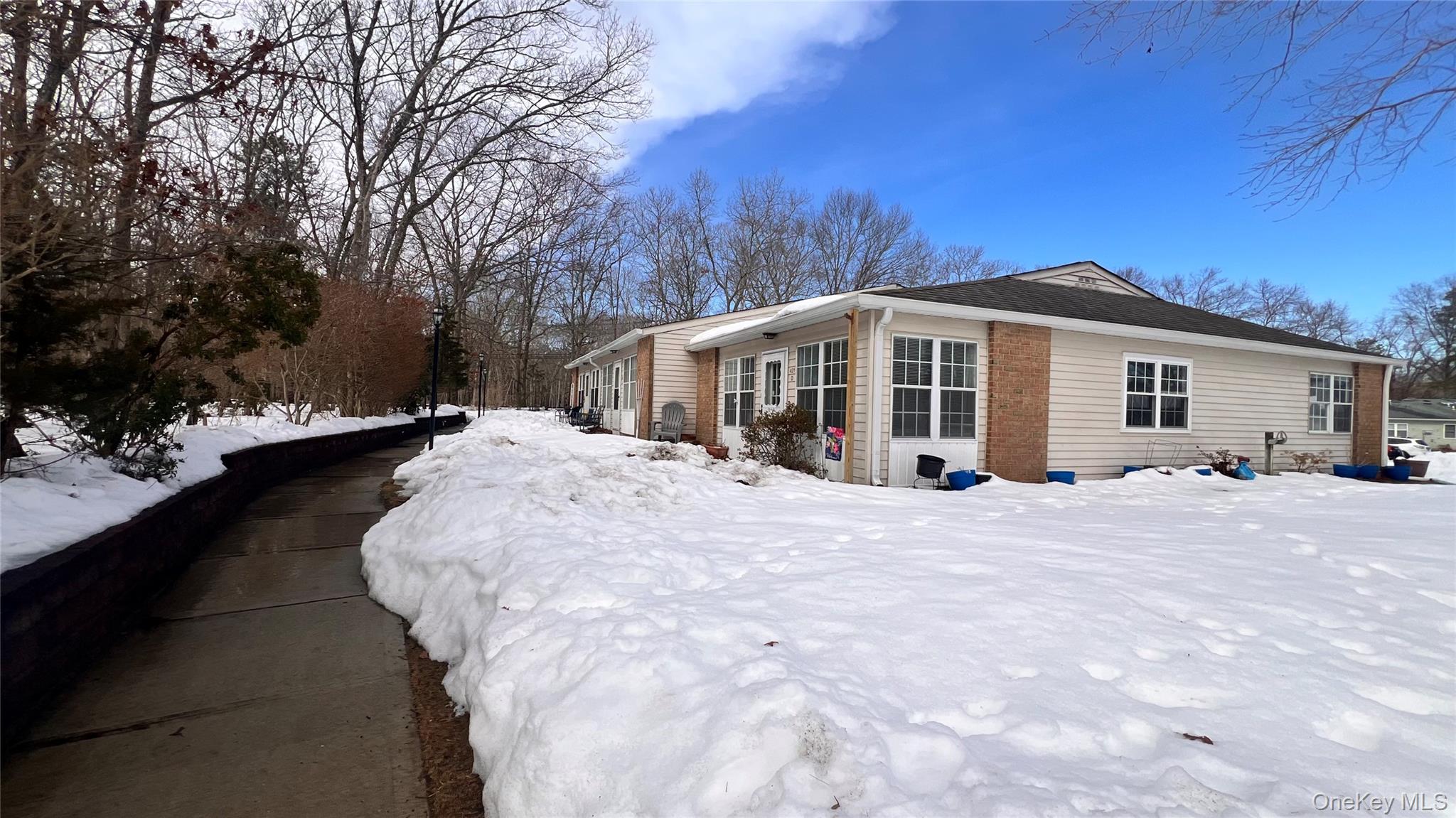 421 Weymouth Court D