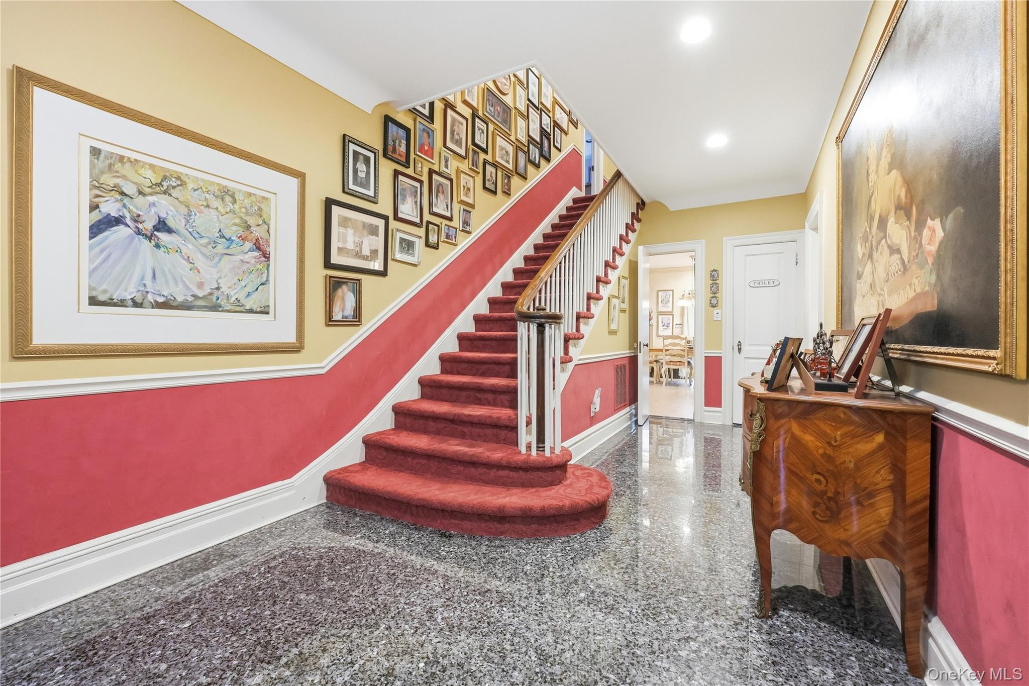 Woodsburgh, New York 11598, United States, 5 Bedrooms Bedrooms, ,4 BathroomsBathrooms,Residential,Active,232181