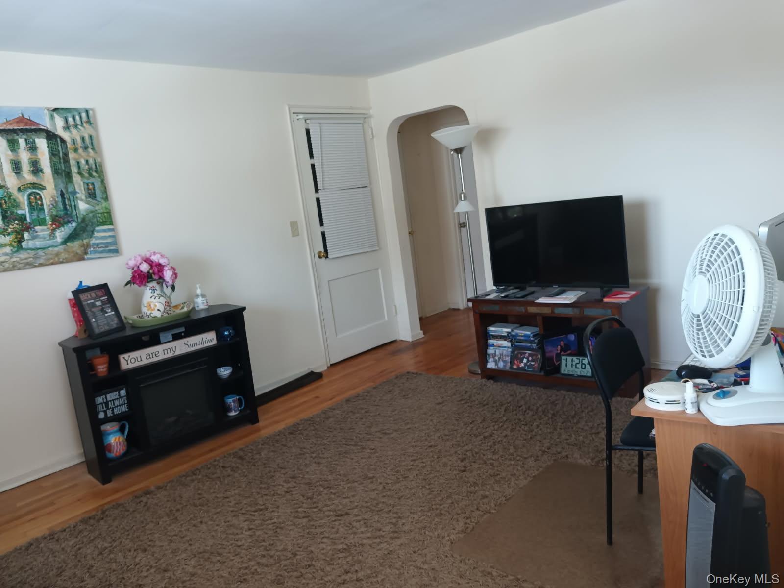 102 Spruce Street 2A