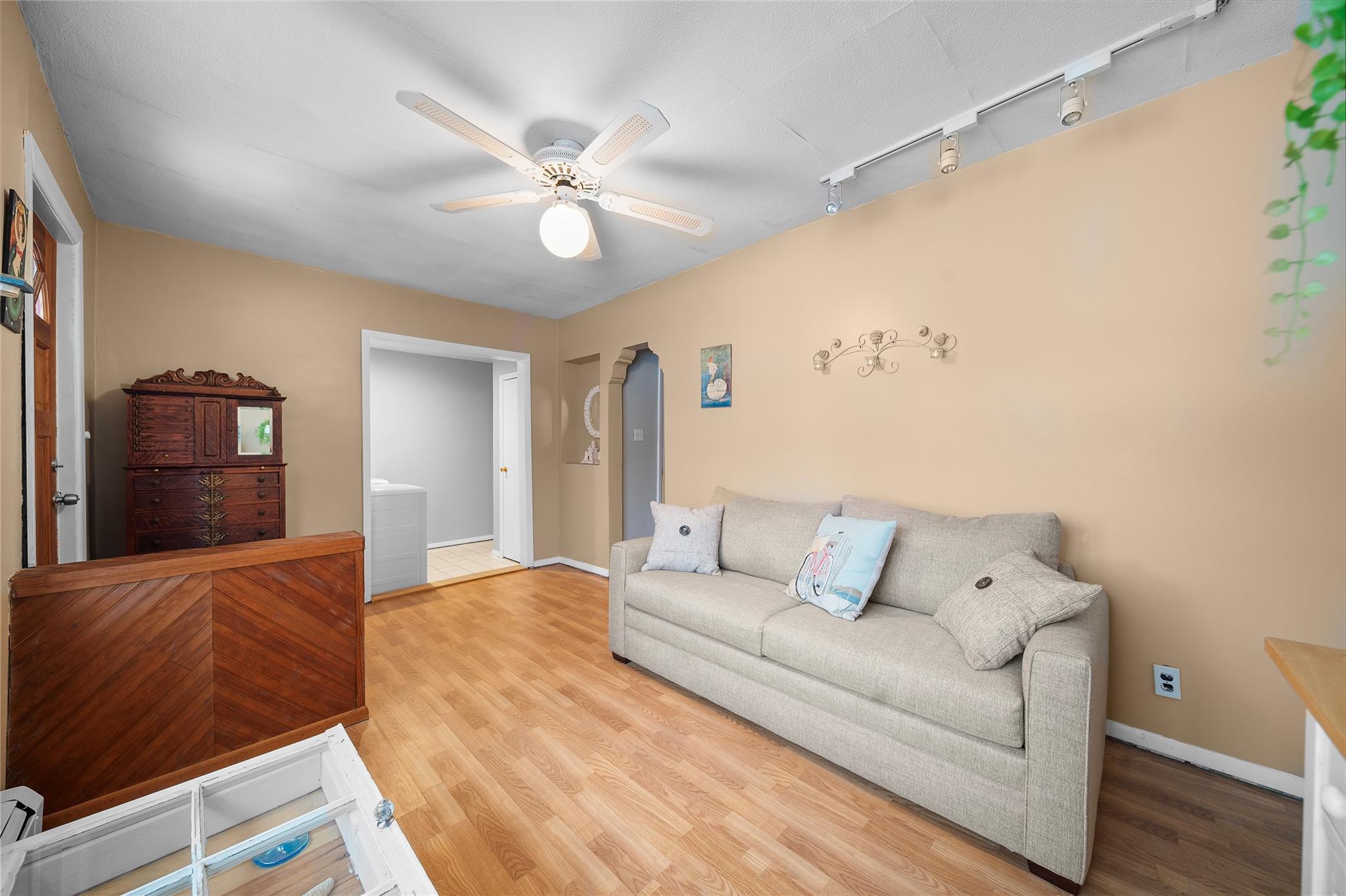 20 Spruce Street, Selden, New York image 12