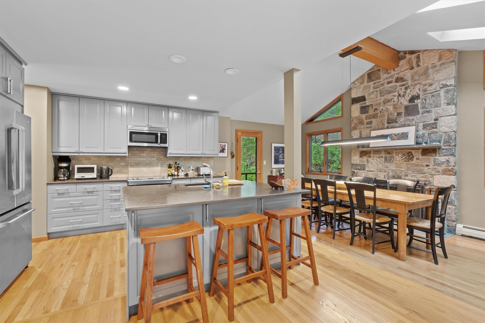 6 Tennis Court Road, Mahopac, New York image 8