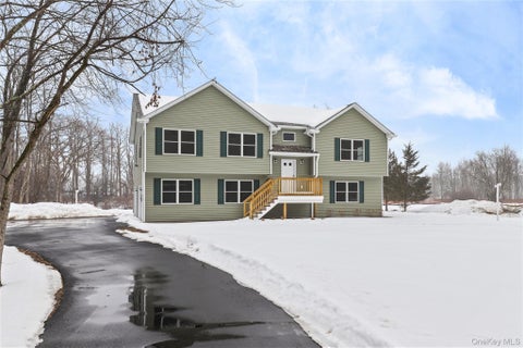 Homes For Sale - 107 Robinson Lane<br/> Wappingers Falls, NY 12590