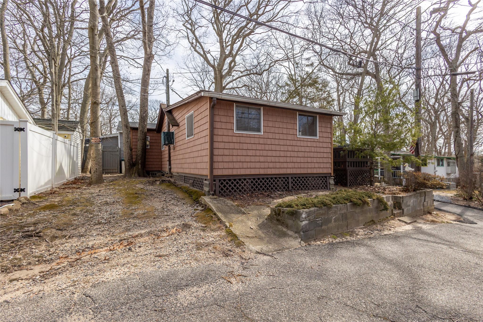 28 Anchor Path, Baiting Hollow, New York image 13