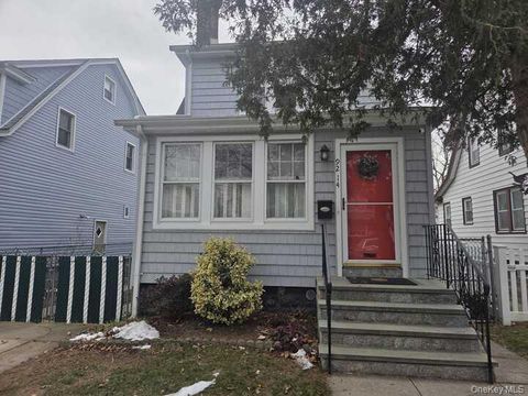 92-14 221st Street Queens Village NY 11428