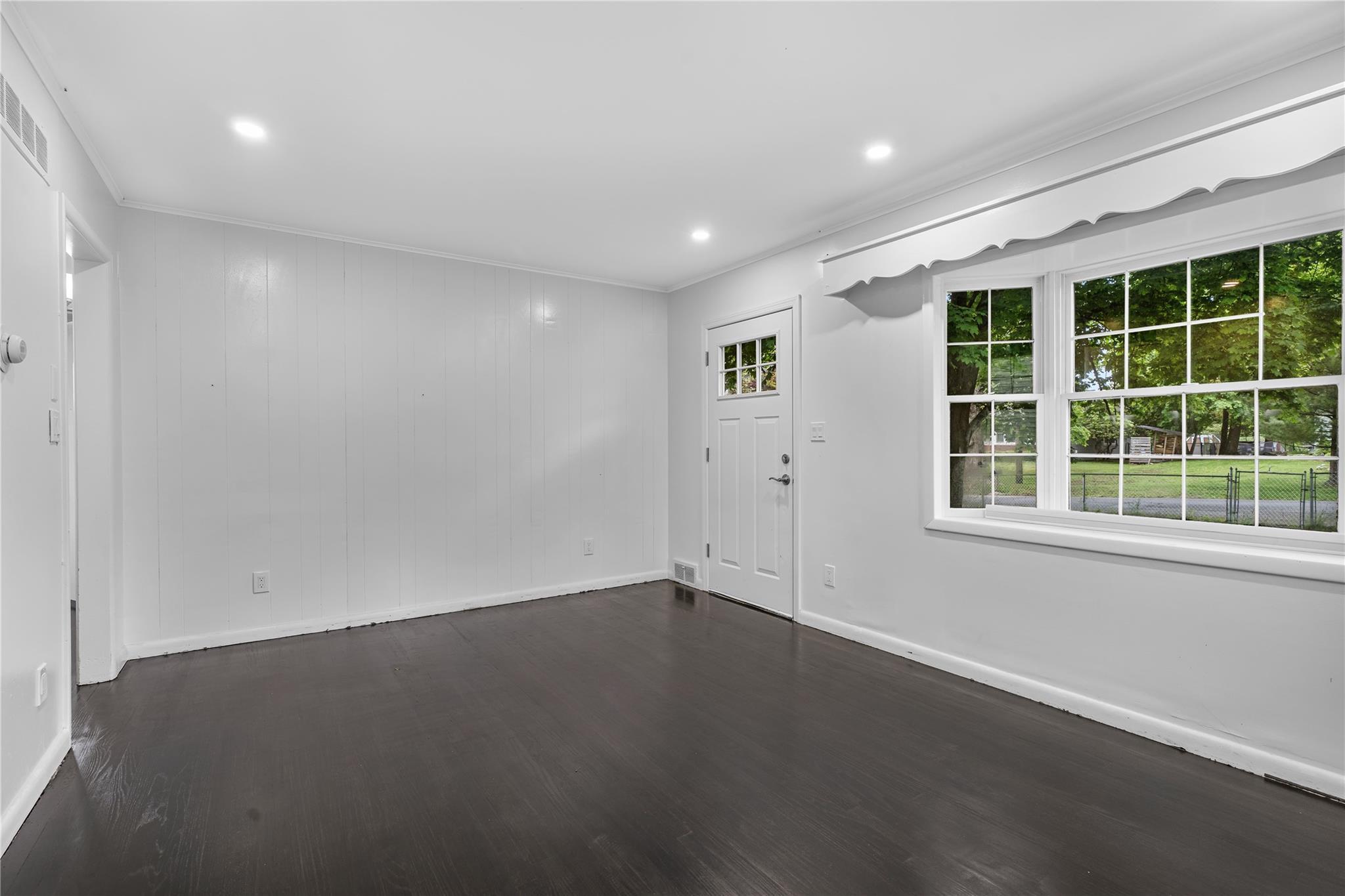 13 Barnett Road, Monroe, New York image 1