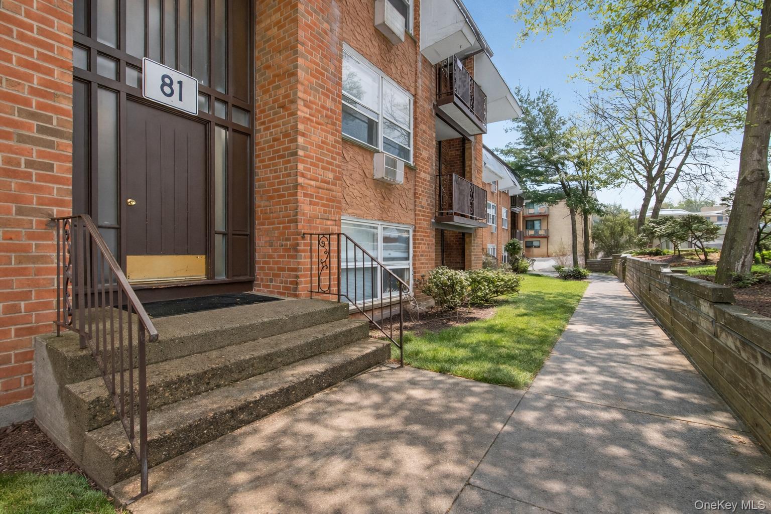 81 Kearsing Parkway A