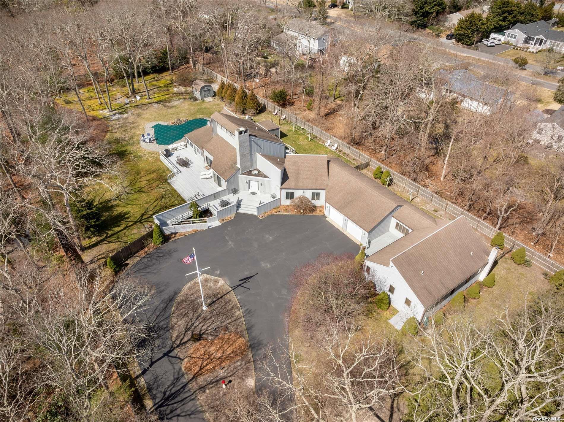 11 Trail Road, Hampton Bays, New York image 5