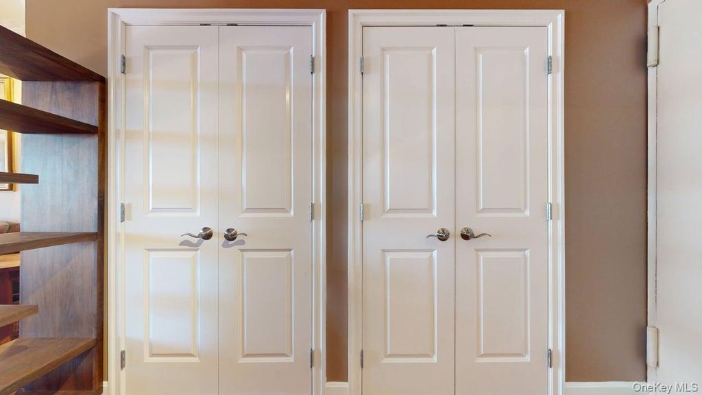 Photo of 118-17 Union Turnpike #5H, Forest Hills, NY 11375 (MLS # 940164)