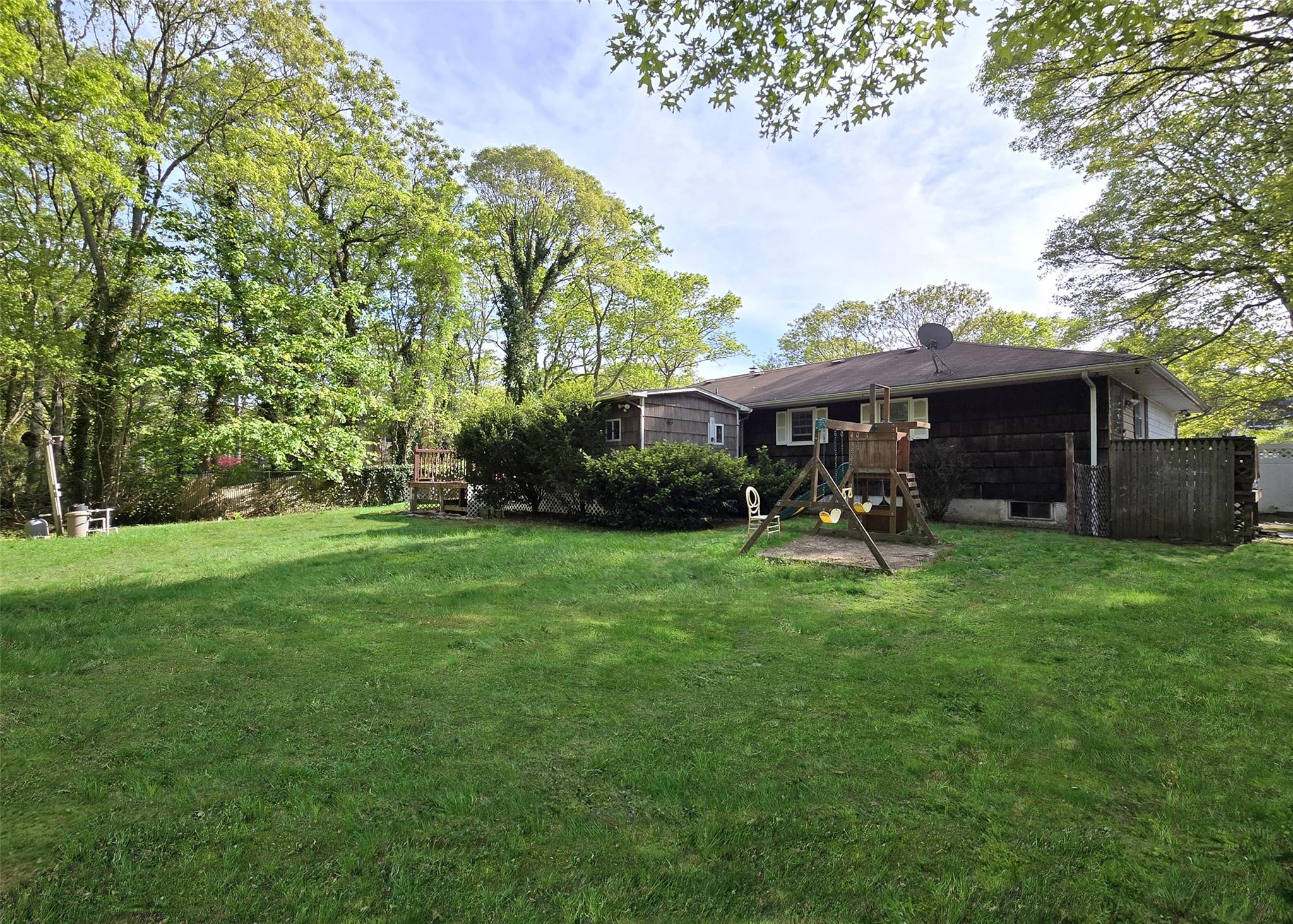 458 Helene Ave Ave, Shirley, New York image 16