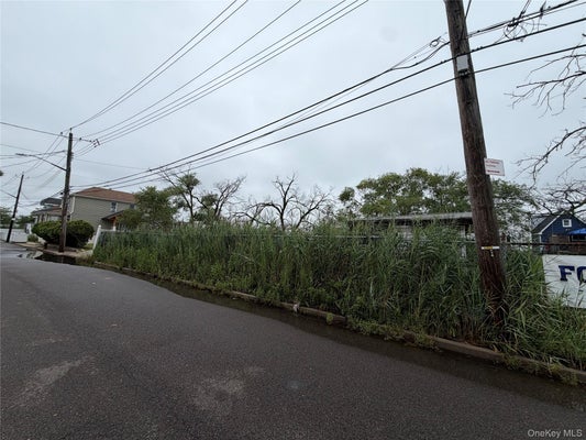 102ND ST, HOWARD BEACH, NY 11414 - Image e724a1c5b7aef45fa199c889e6ba6fd2/4222424459