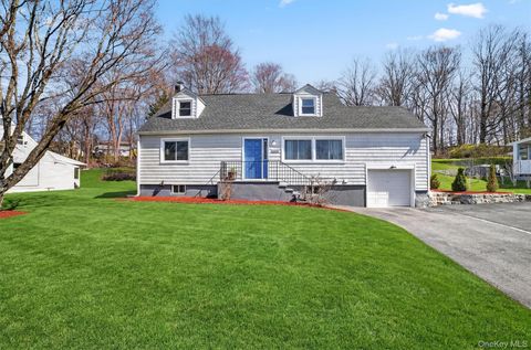 Photo of 3510 Overlook Avenue, Yorktown Heights, NY 10598 (MLS # 983428)