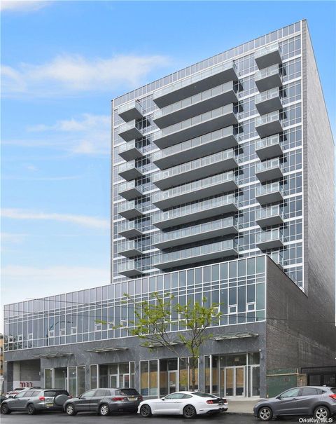 Condo For Sale - 41-62 Bowne Street #14H+P6<br/> Queens County, Flushing, NY 11355