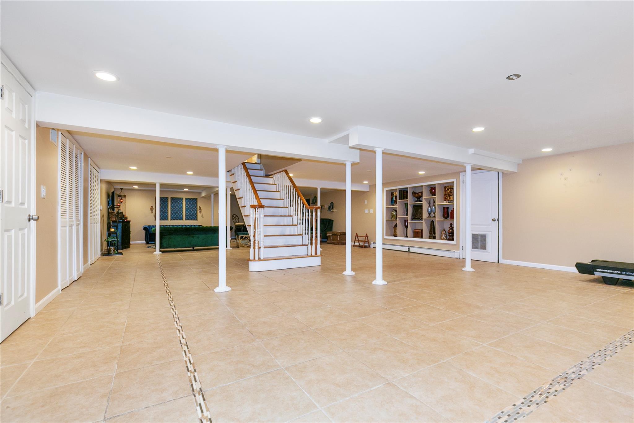 626 Caledonia Road, Dix Hills, New York image 34