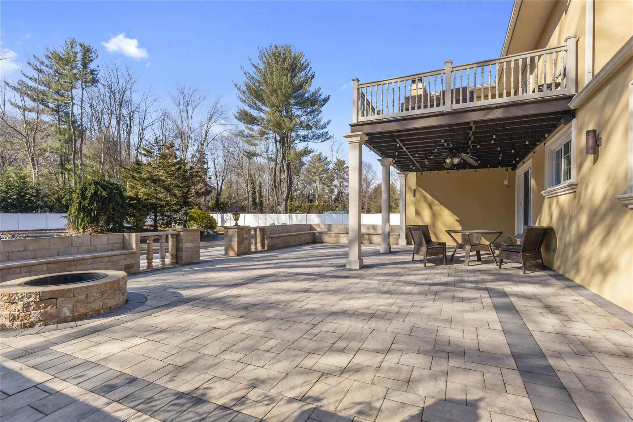 626 Caledonia Road, Dix Hills, New York image 39