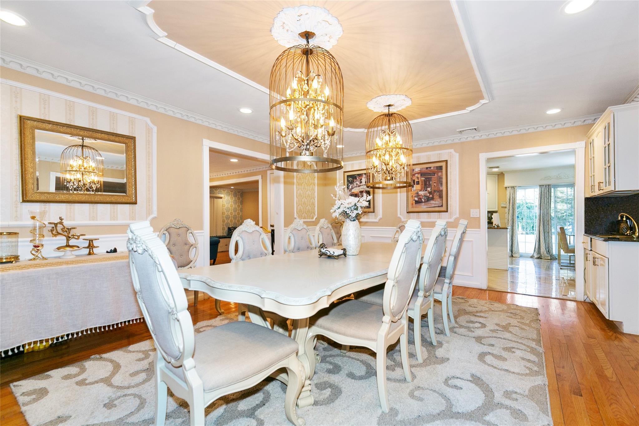 626 Caledonia Road, Dix Hills, New York image 16