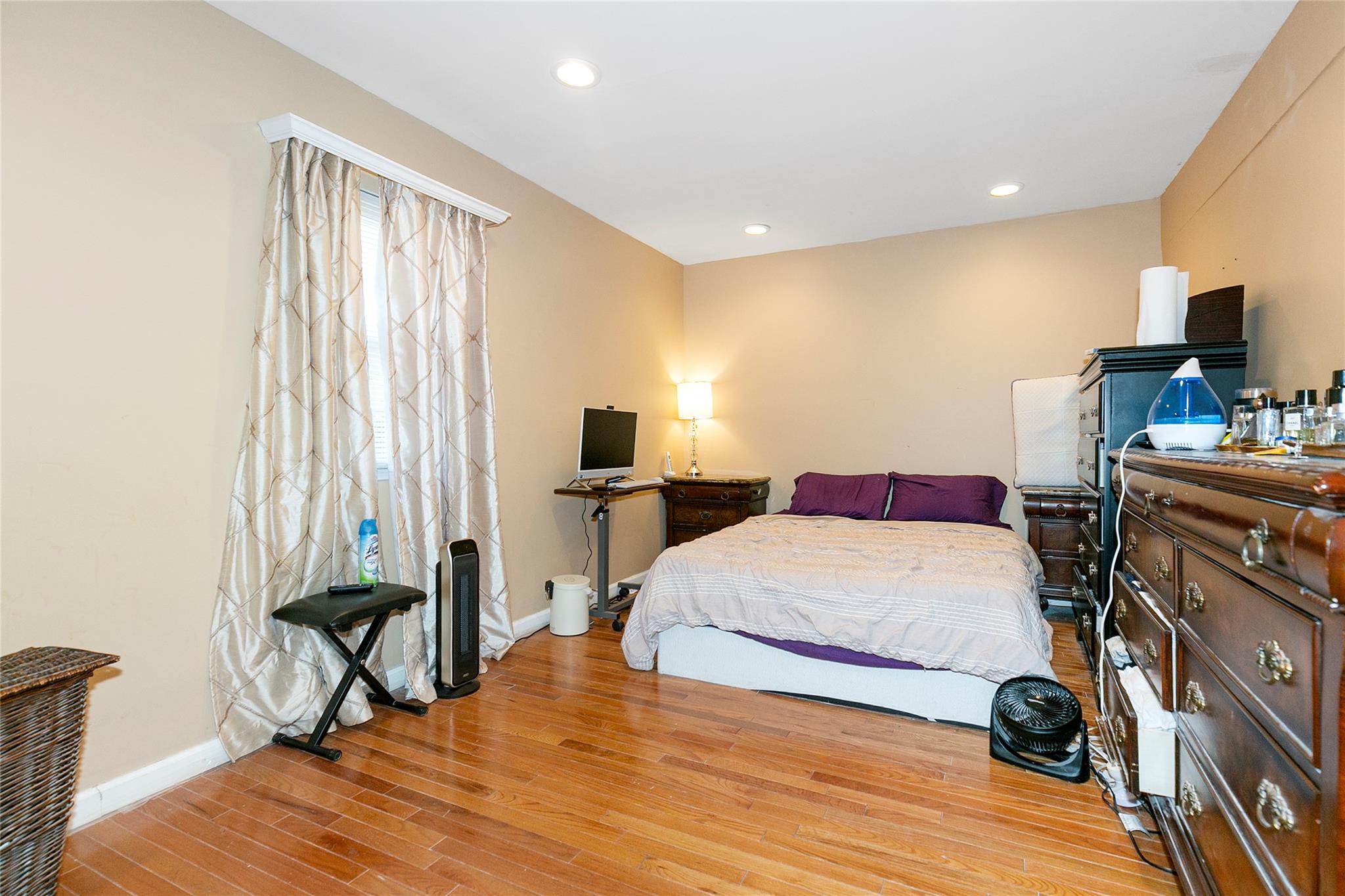 626 Caledonia Road, Dix Hills, New York image 18