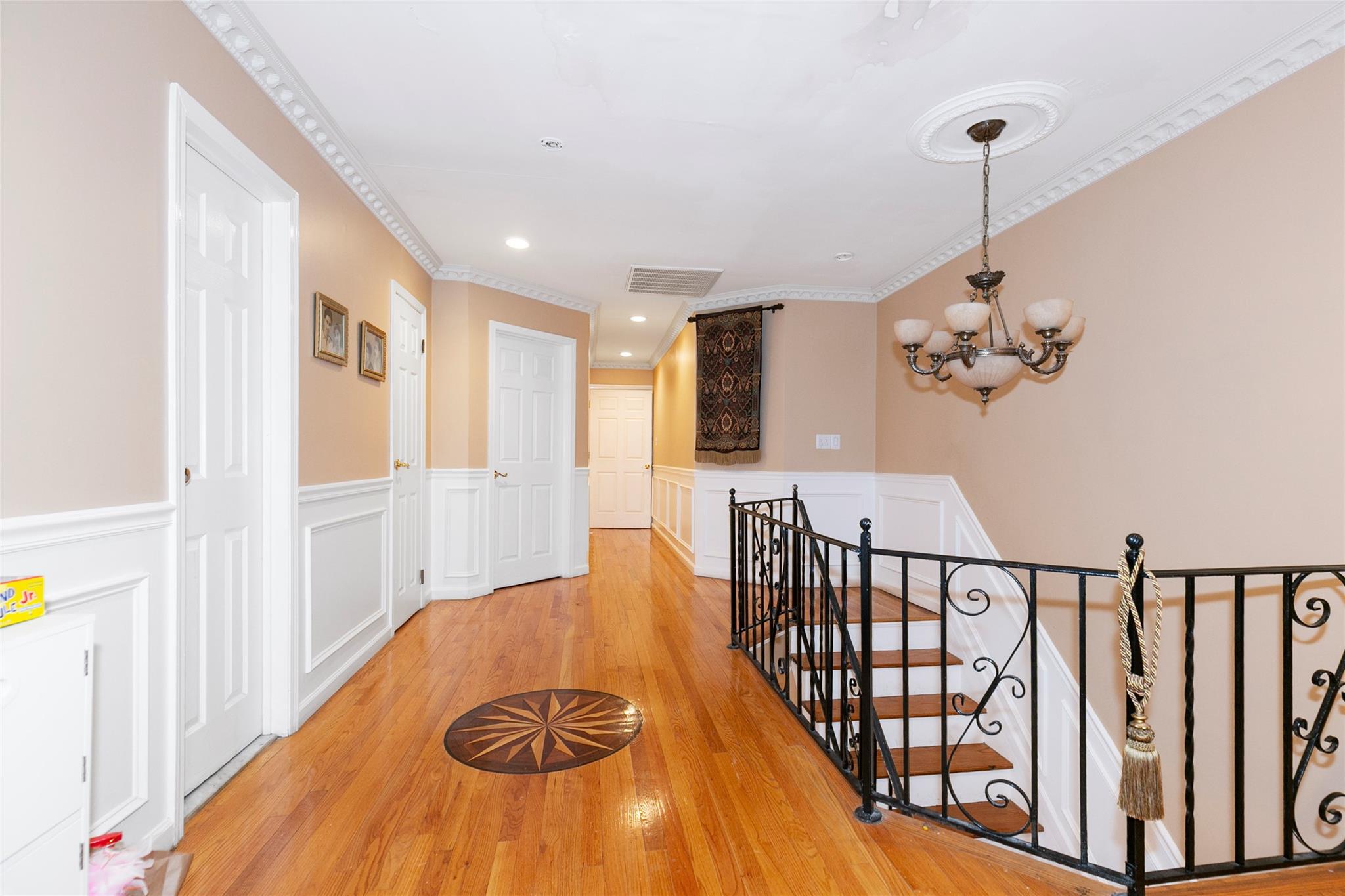 626 Caledonia Road, Dix Hills, New York image 21