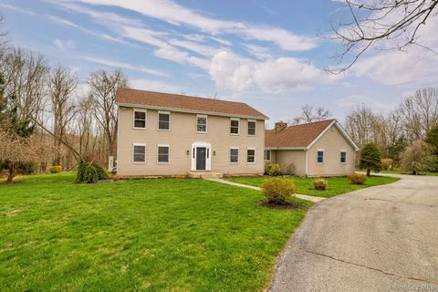 Homes For Sale - 24 Deer Run Road<br/> Newburgh, NY 12550