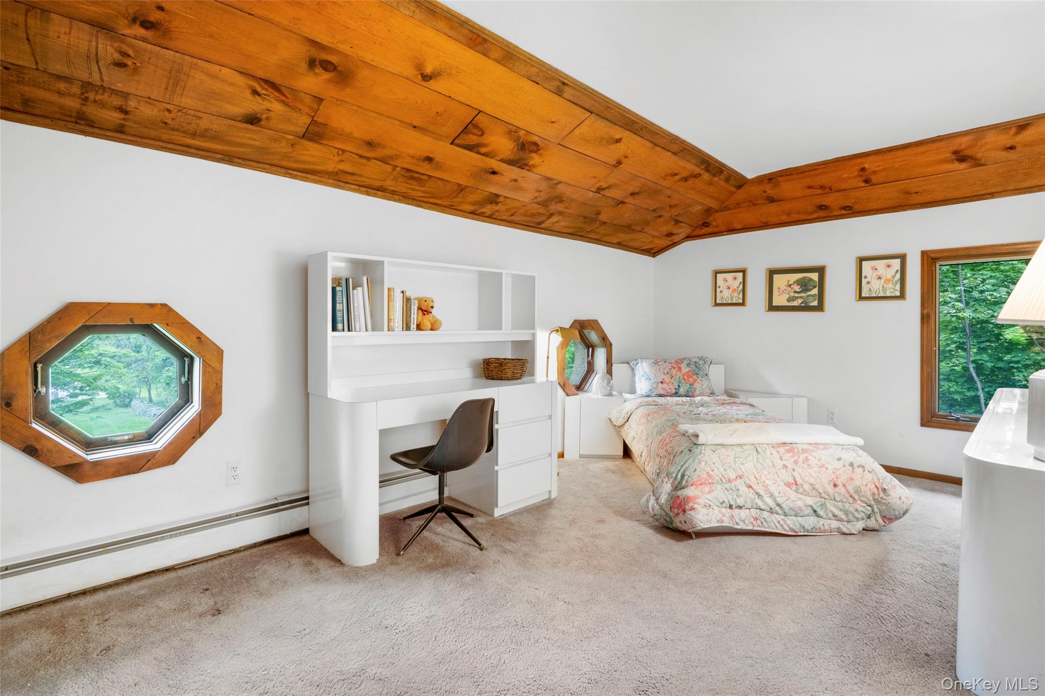 Newburgh, New York 12550, United States, 4 Bedrooms Bedrooms, ,3 BathroomsBathrooms,Residential,Active,133777