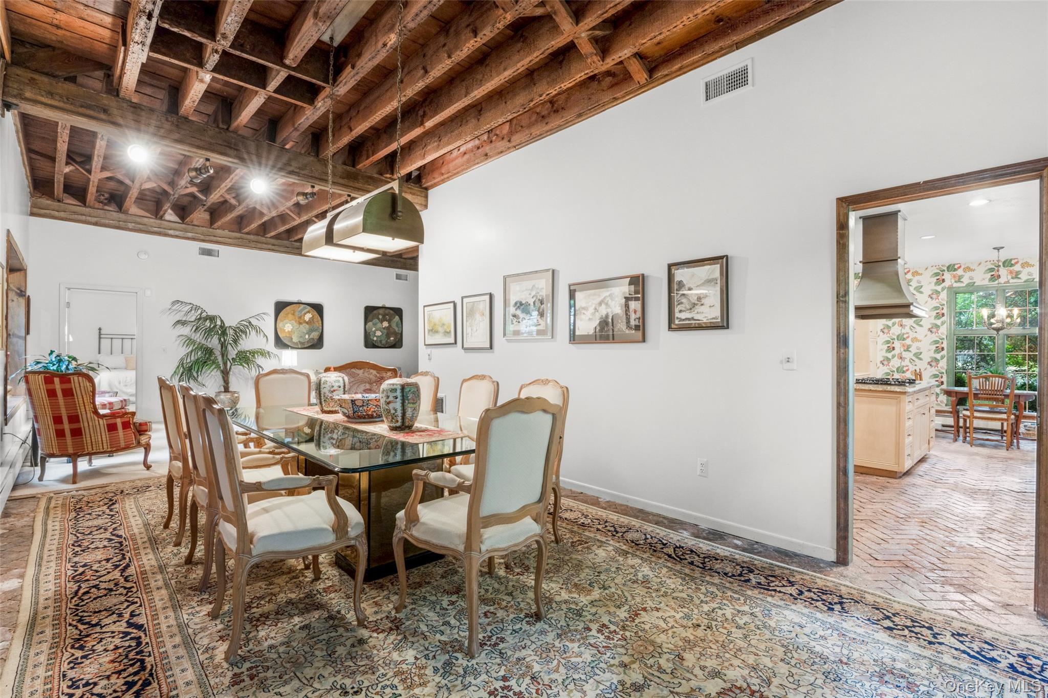 Newburgh, New York 12550, United States, 4 Bedrooms Bedrooms, ,3 BathroomsBathrooms,Residential,Active,133777