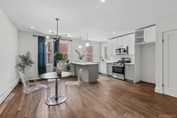 57-68 MAZEAU ST, MASPETH, NY 11378 - Image e73ffc88205b1caaebcb87c13761642d/36189099