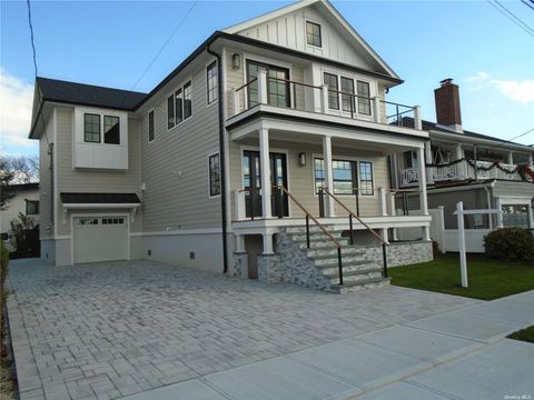 Photo of 80 Albany Boulevard, Atlantic Beach, NY 11509 (MLS # L3593274)